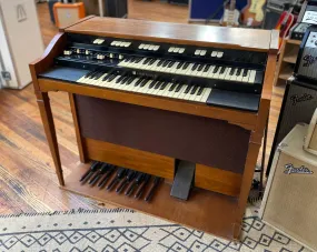 '63 Hammond L-112 Spinnet