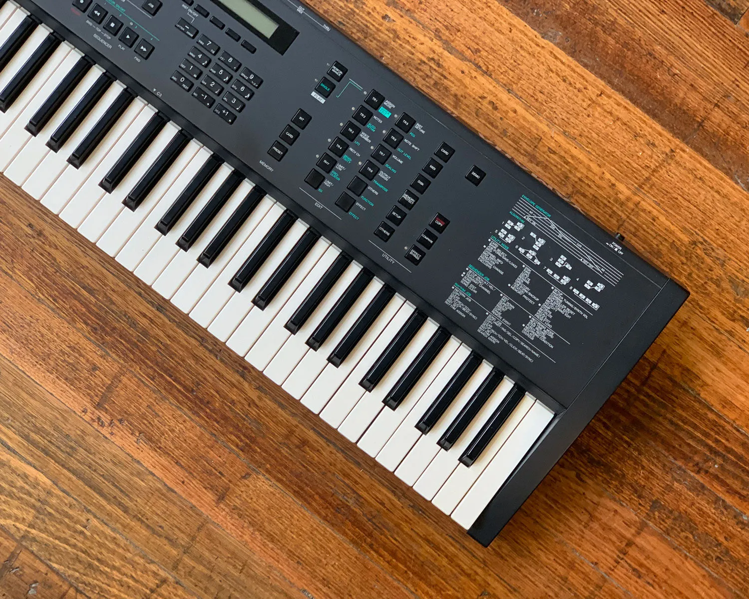 '89 Yamaha V50 FM Synth / Workstation