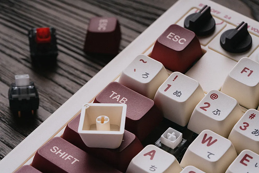 8BitDo - Retro Mechanical Keyboard - Fami Edition