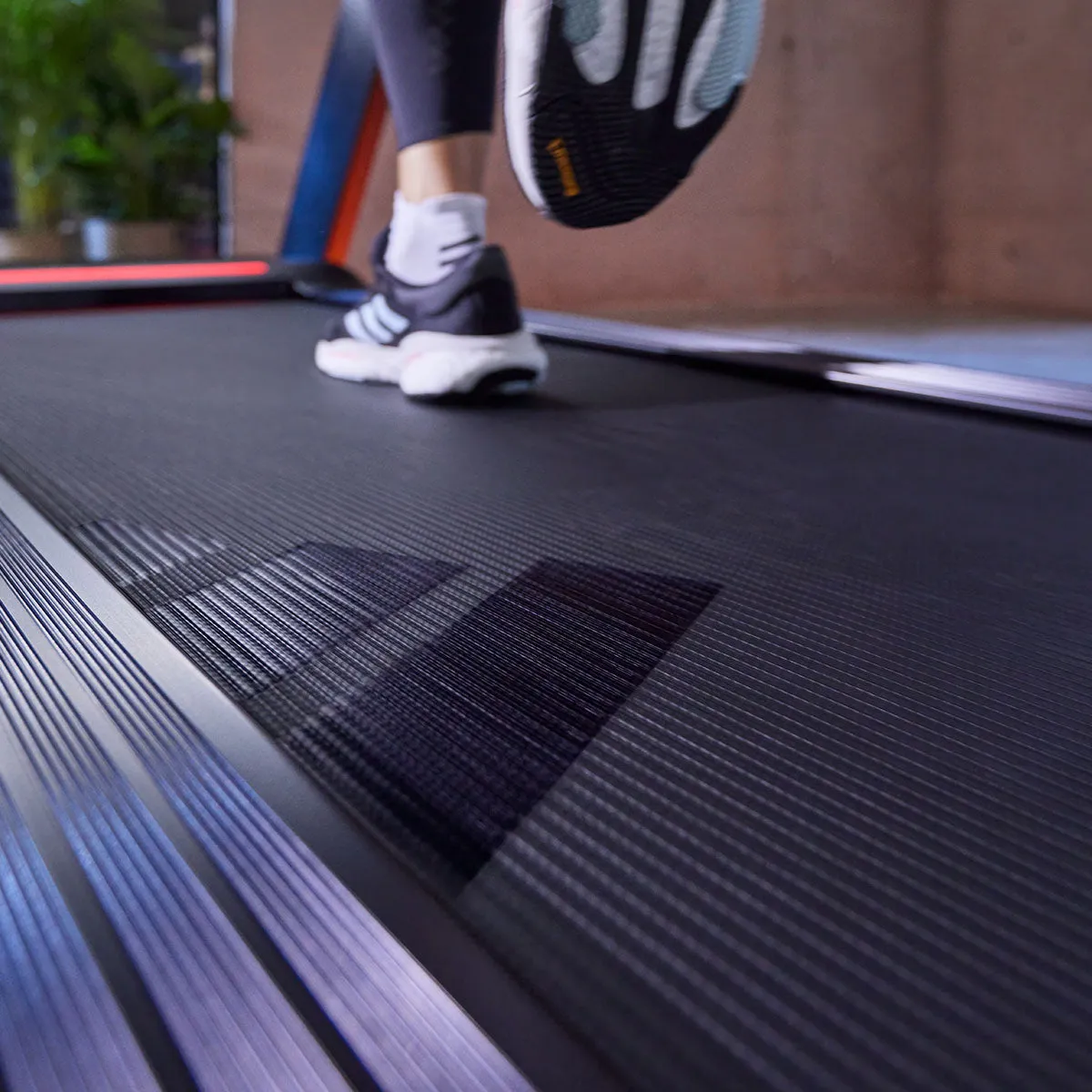 Adidas T23 Treadmill