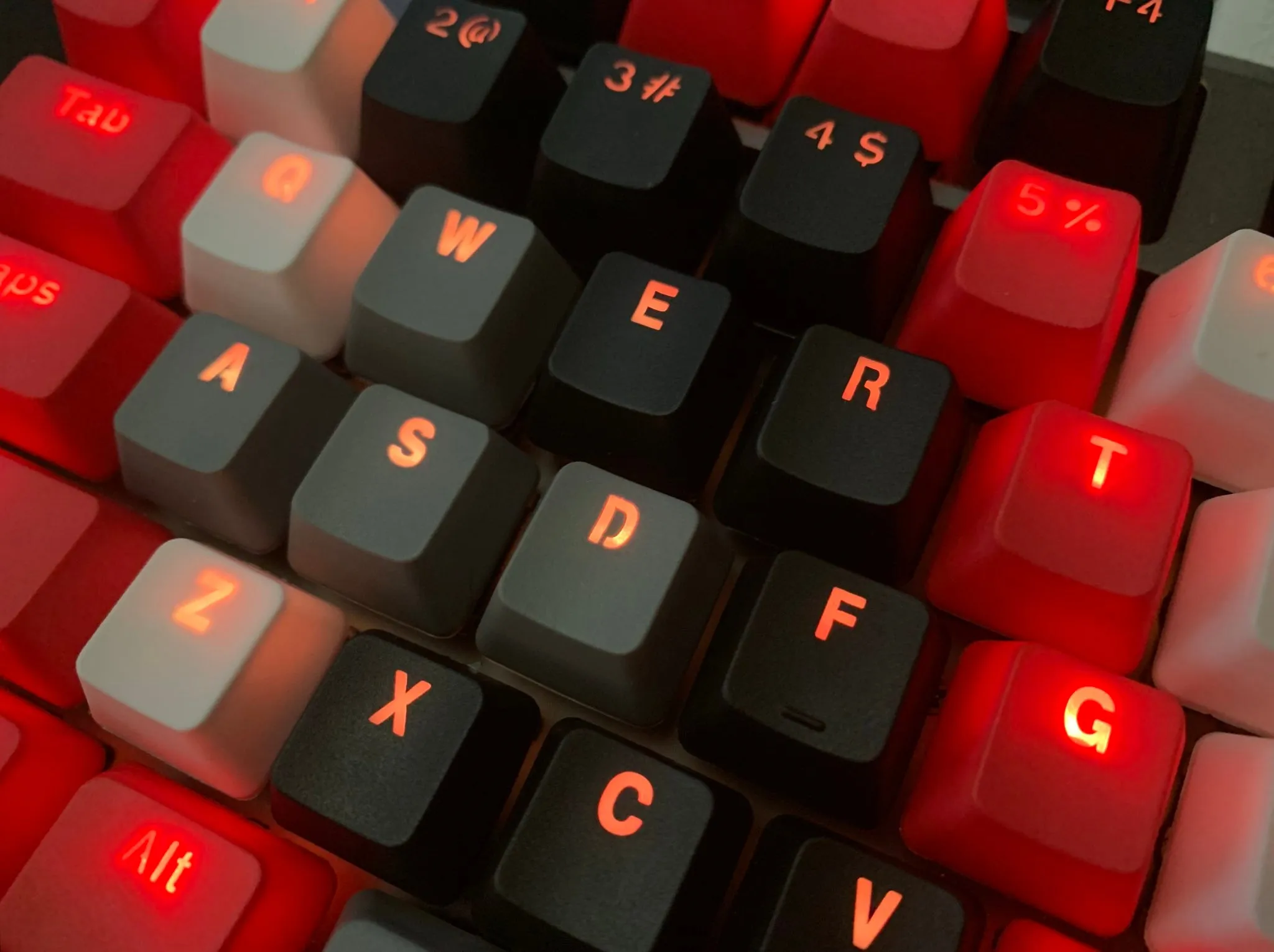 AK - Blood Demon Keycap Set