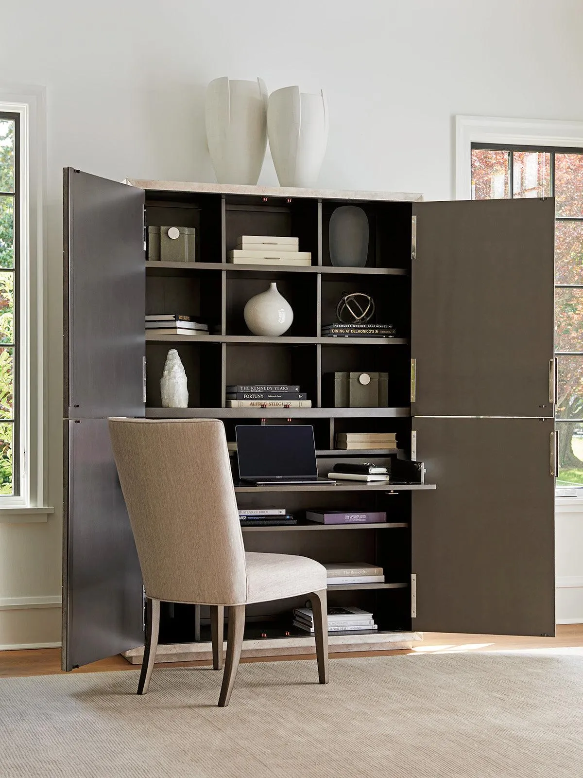 Ariana Sanremo Cabinet