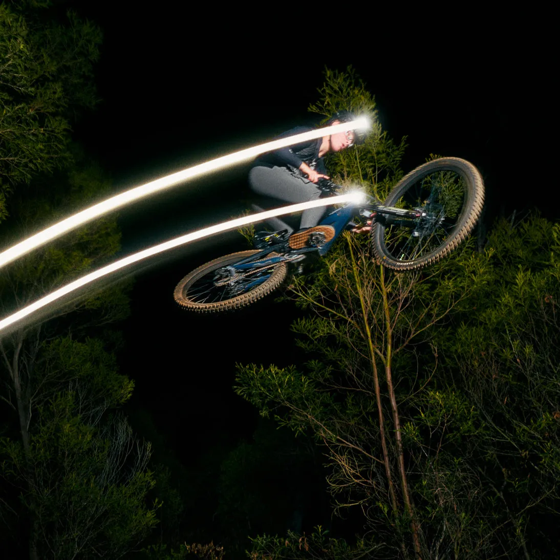 Blinder X 2300 Front Bike Light