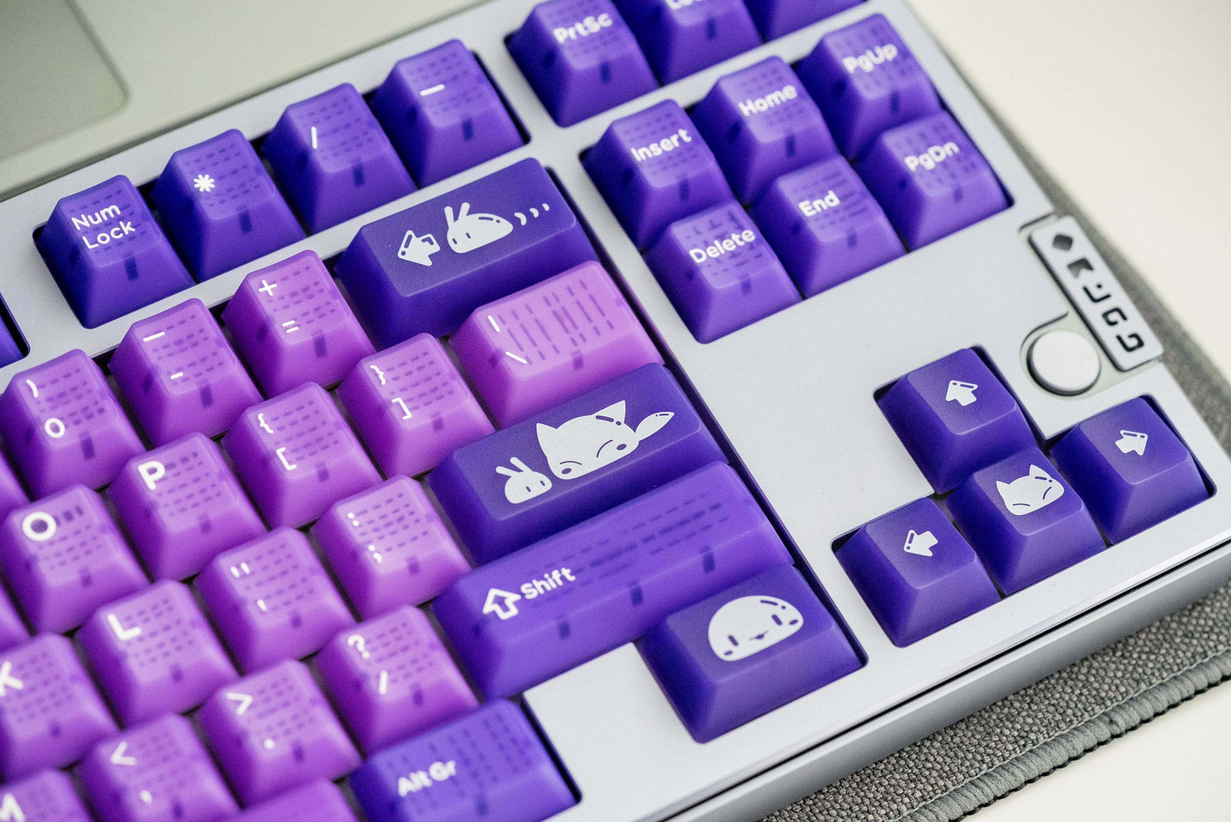 [CLOSED][GB] HifiFox X Domikey Seven Elements Slime スライム Keycaps ABS doubleshot silk screen print Cherry profile semi clear