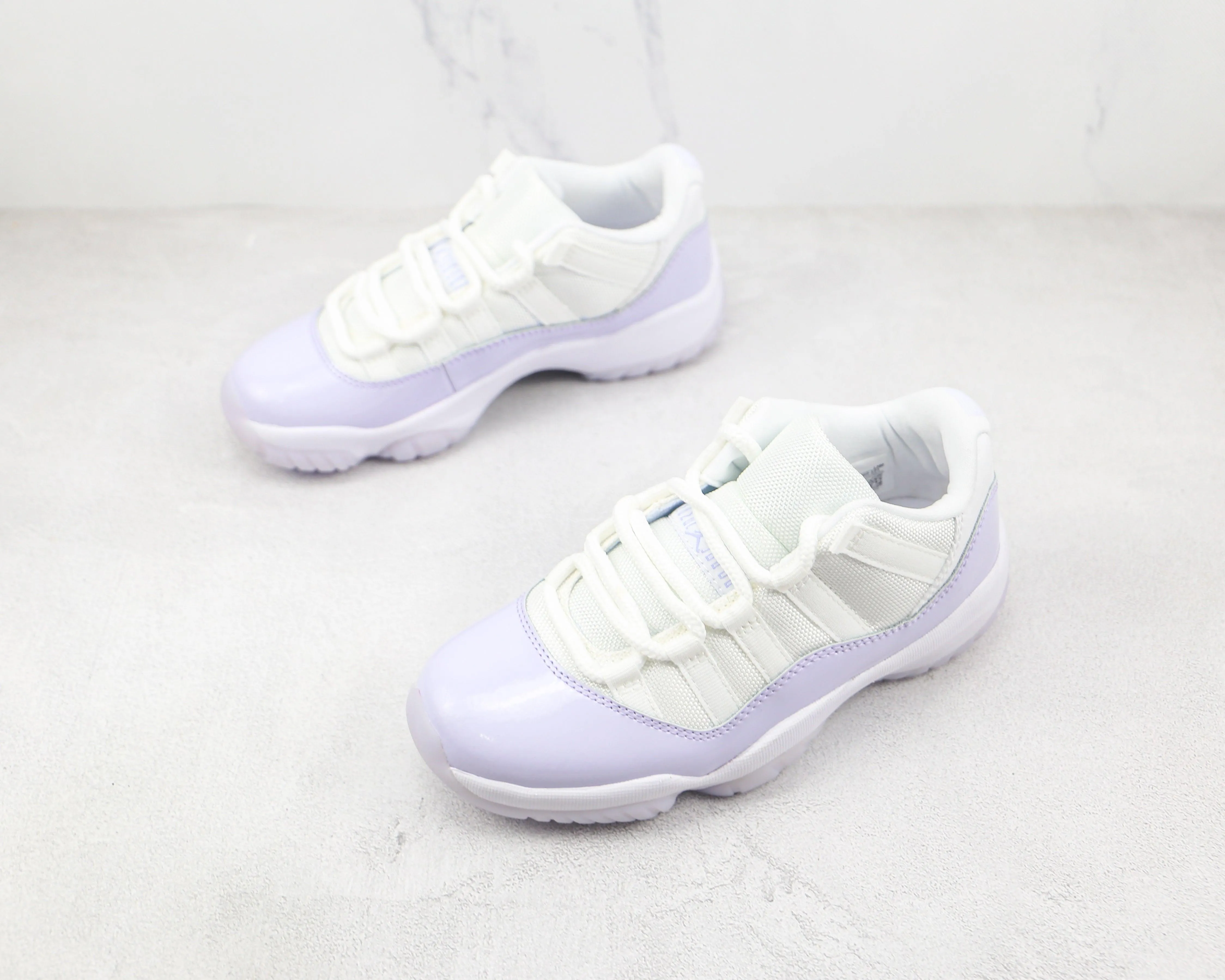 Custom Air Jordan 11 AH7860