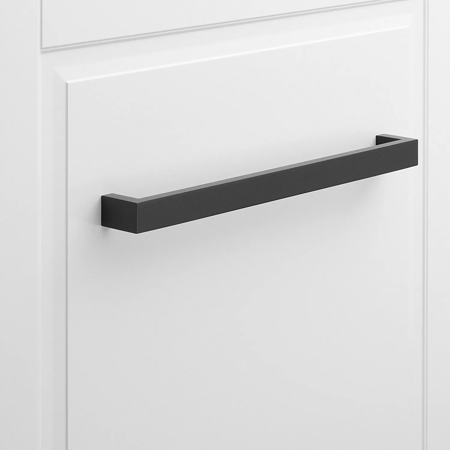 Edgecliff Appliance Pull