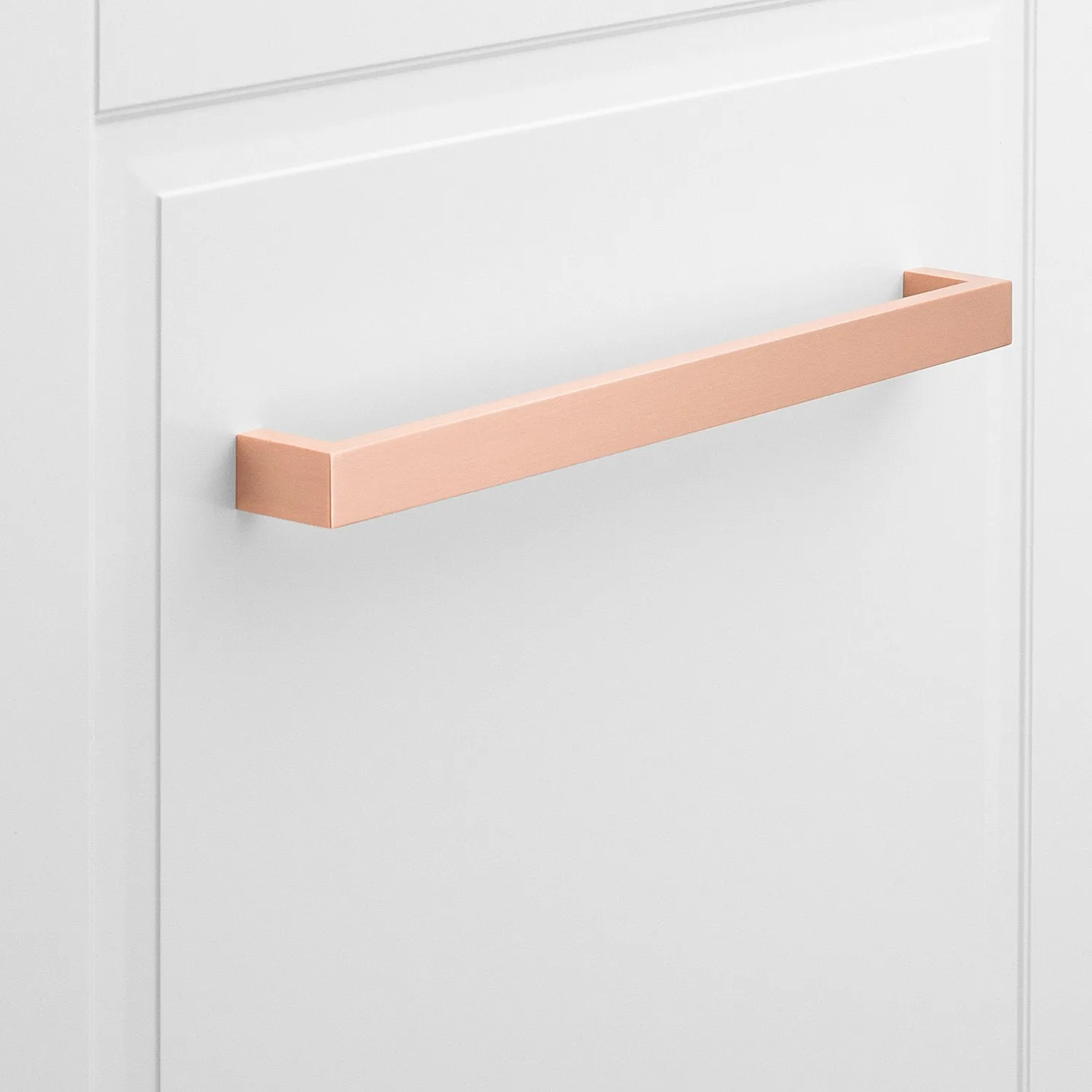 Edgecliff Appliance Pull