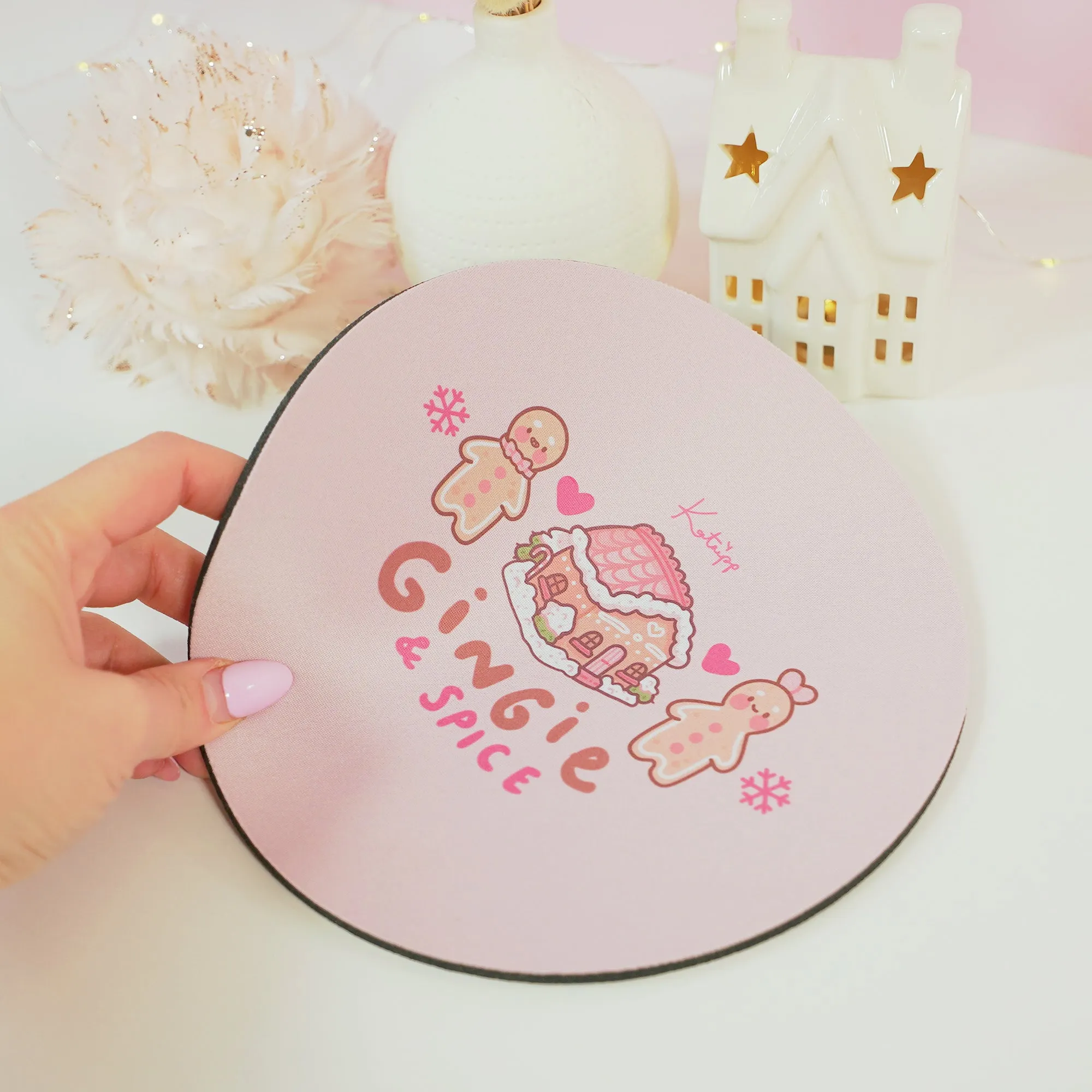 Gingie & Spice Mouse Pad | Kawaii Pastel Pink Desk Decor & Festive Holiday Gift | Cute Gingerbread Couple Office Accessories
