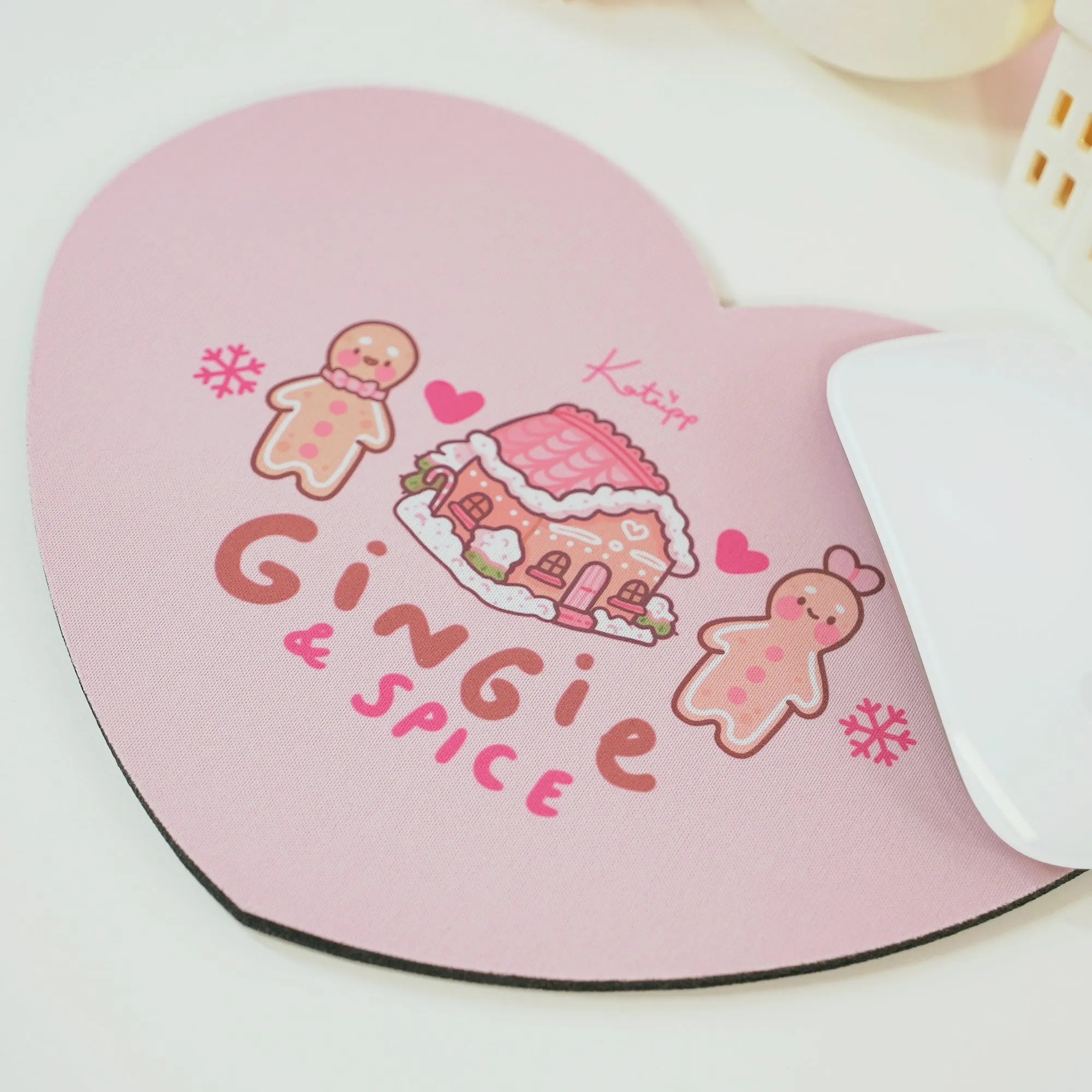 Gingie & Spice Mouse Pad | Kawaii Pastel Pink Desk Decor & Festive Holiday Gift | Cute Gingerbread Couple Office Accessories