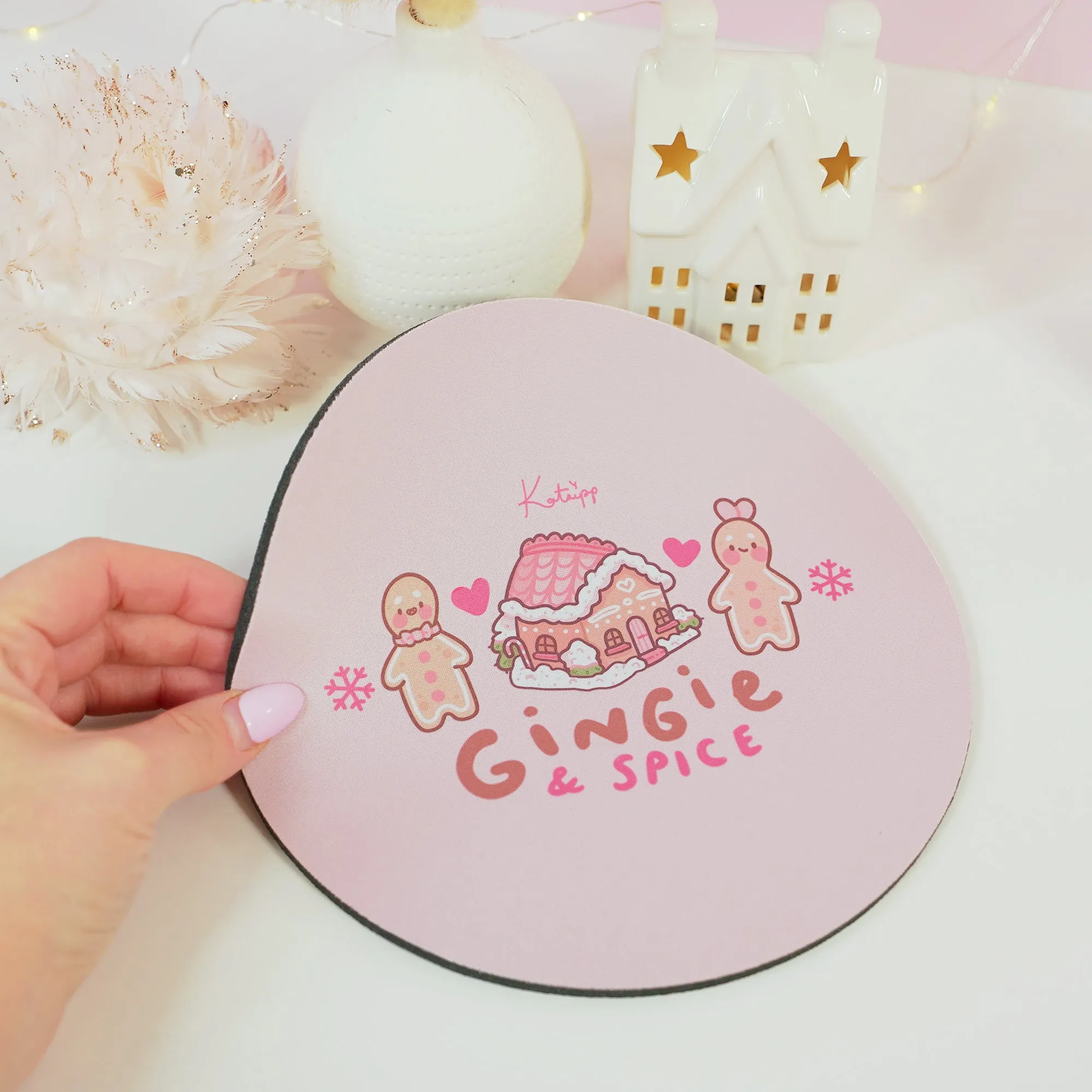Gingie & Spice Mouse Pad | Kawaii Pastel Pink Desk Decor & Festive Holiday Gift | Cute Gingerbread Couple Office Accessories
