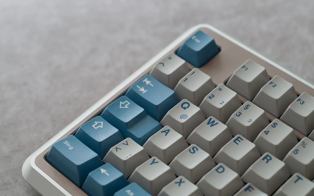 GMK Triumph Adler 90 Keycap Set