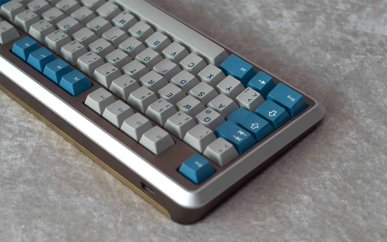 GMK Triumph Adler 90 Keycap Set