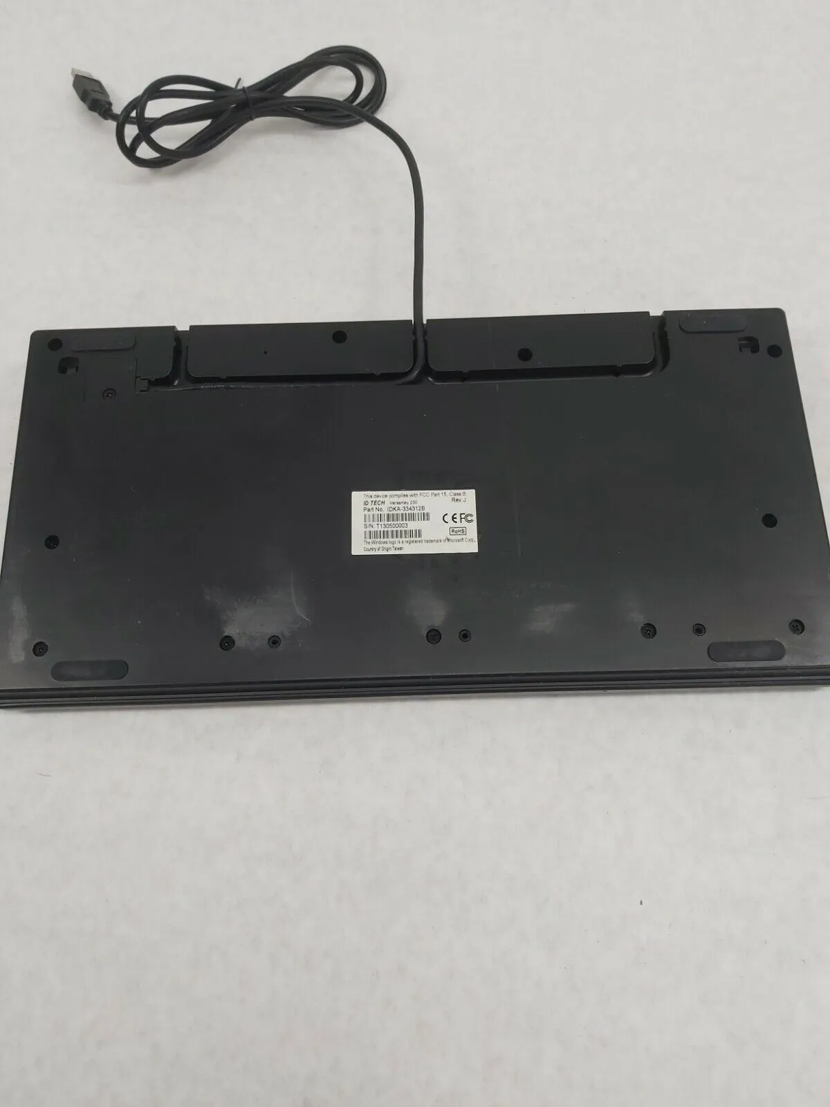 ID Tech IDKA-334312B Magstripe Card Reader Keyboard