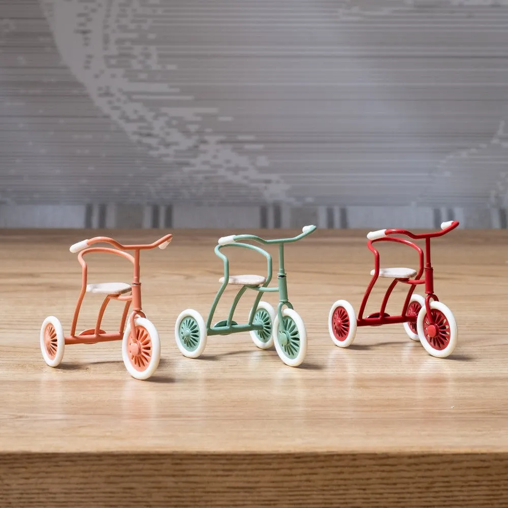 Maileg abri a  tricycle for mouse - coral 2024
