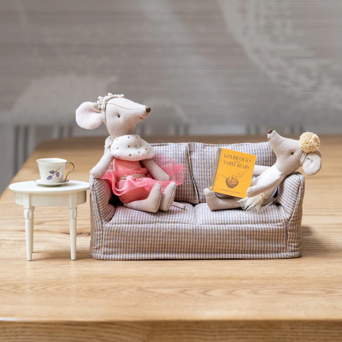 Maileg couch for mice 2024