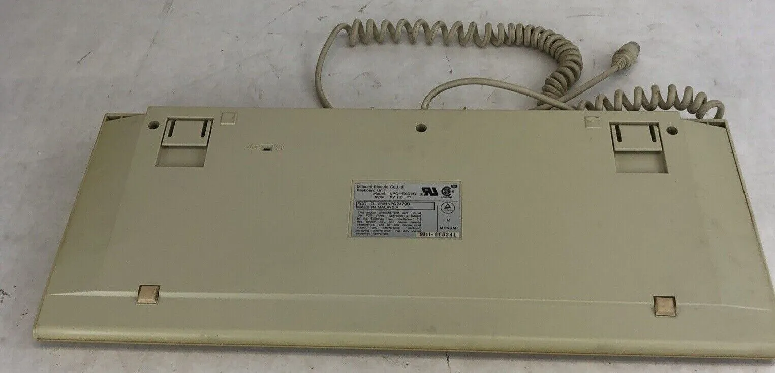 Mitsumi Electric KPQ-E99YC Wired Keyboard