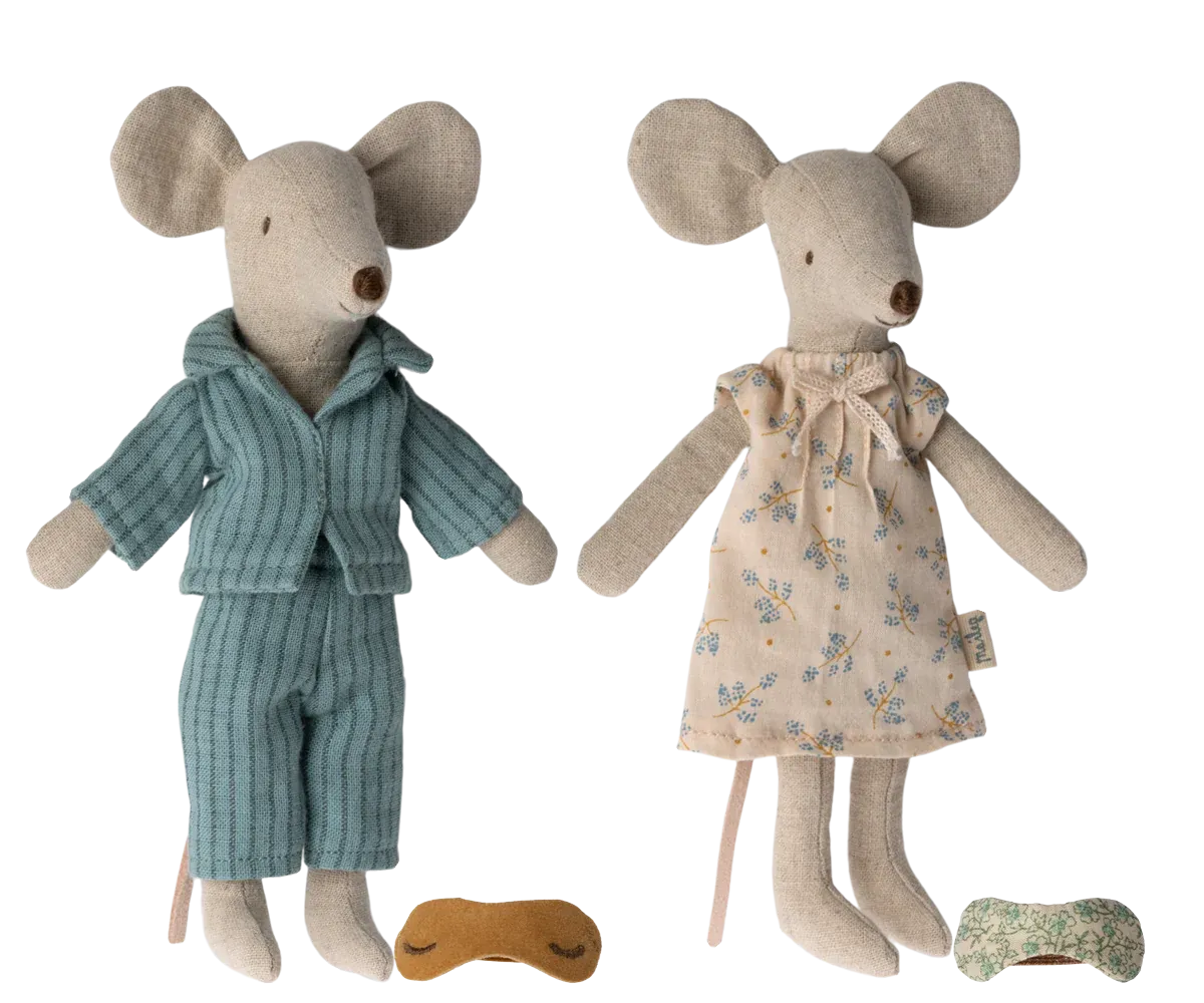 MUM & DAD MICE IN CIGARBOX