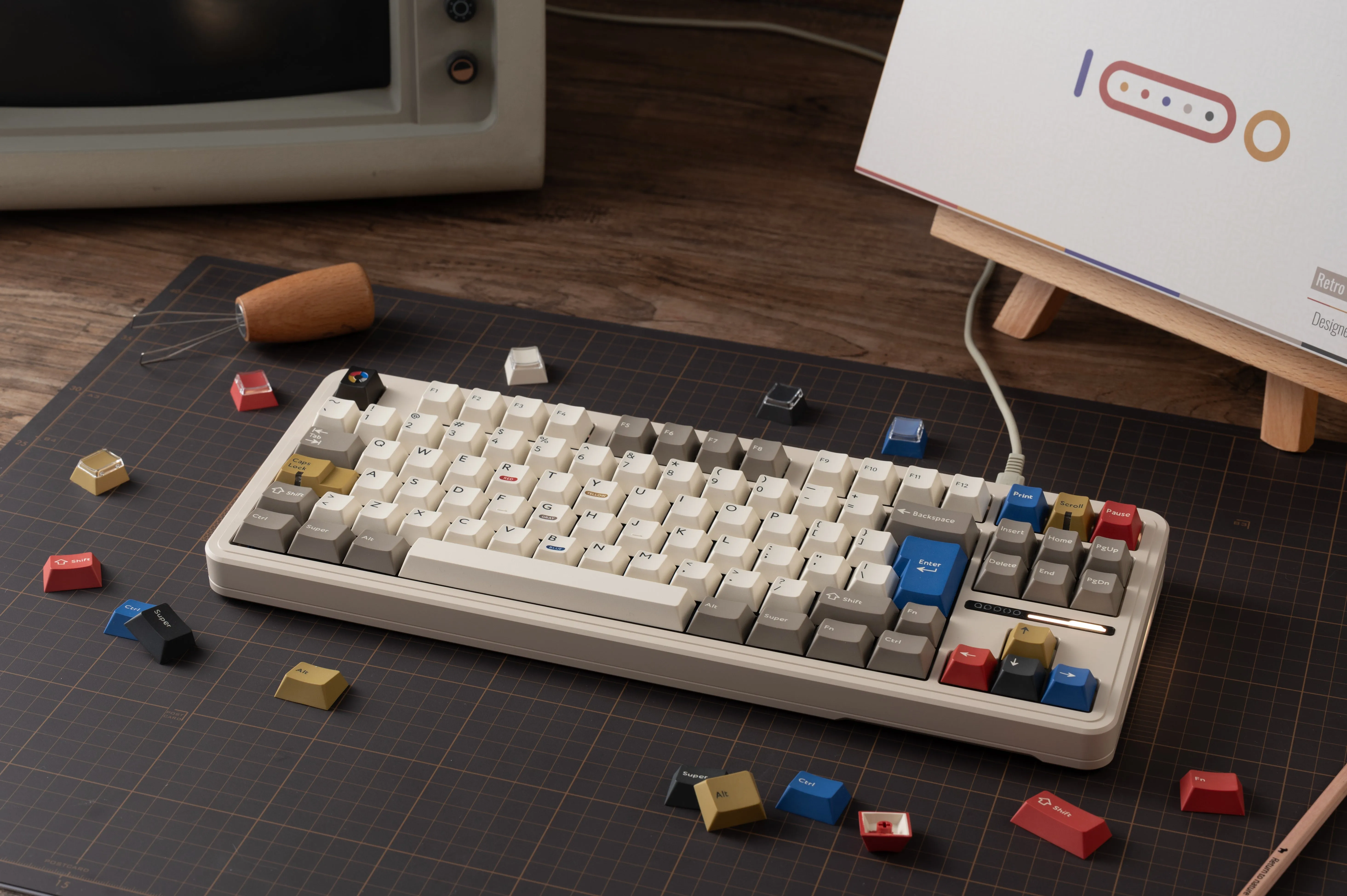 PBTfans Retro 100 Keycap Set