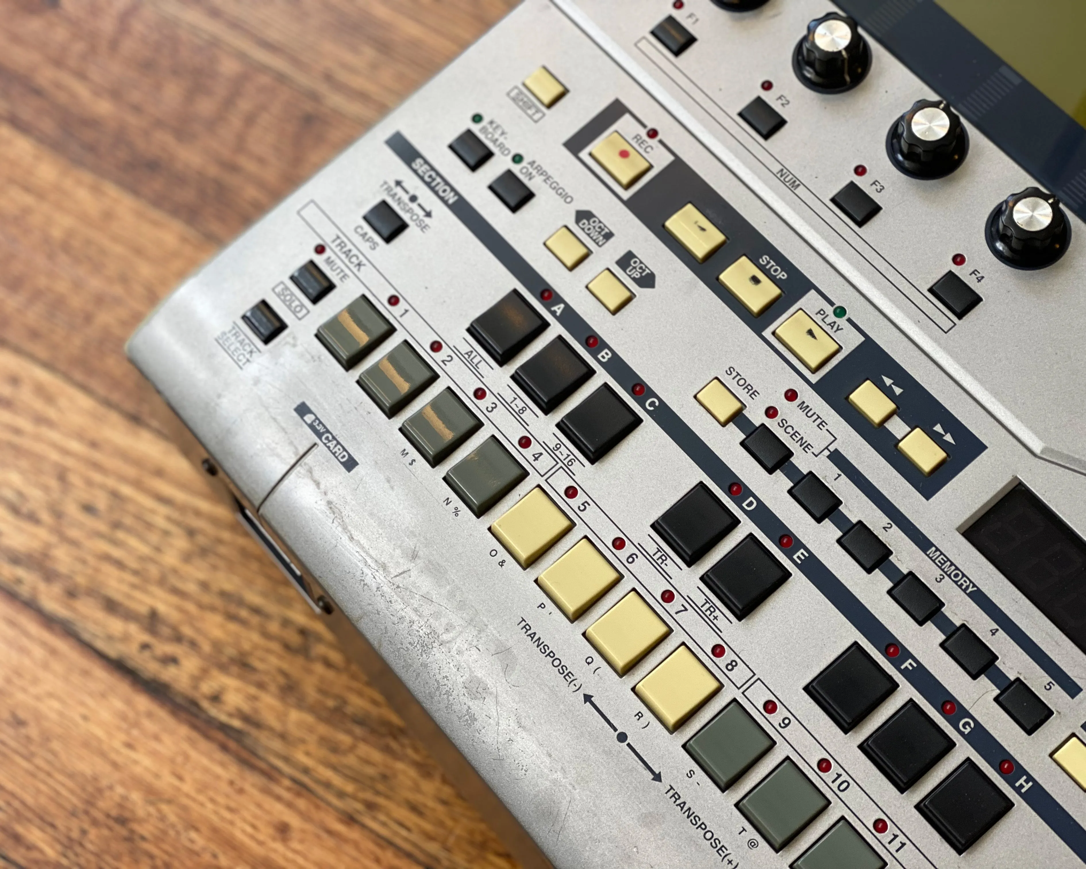 YAMAHA RS-7000 Workstation/Sampler w/Upgraded Outs